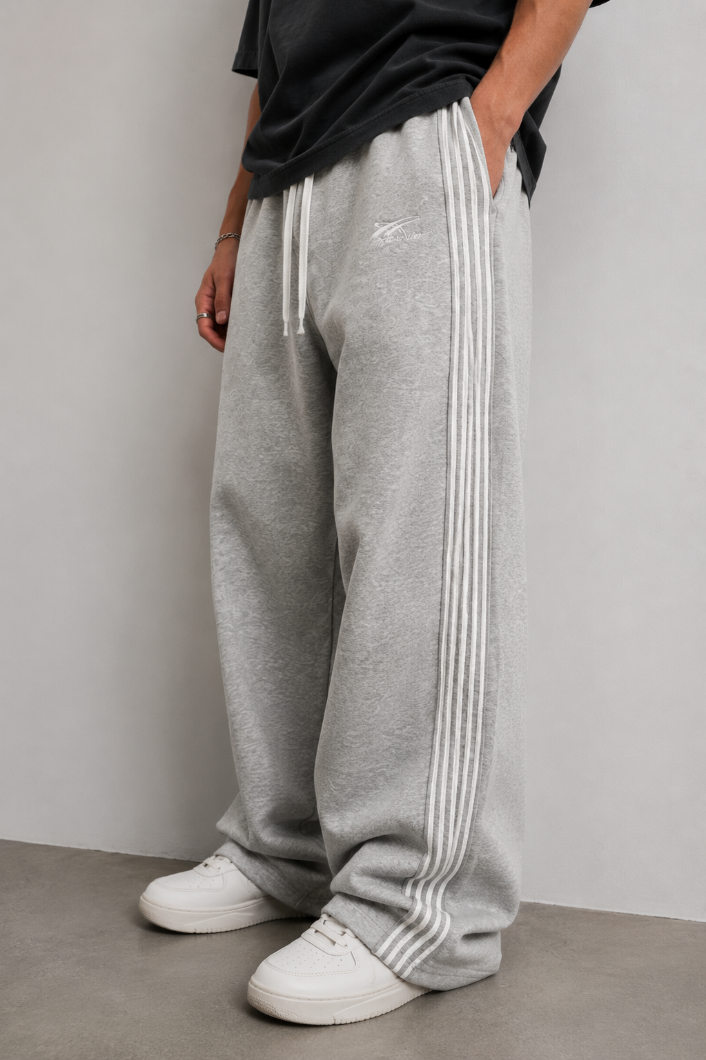 Relaxed Stripe Sweatpants